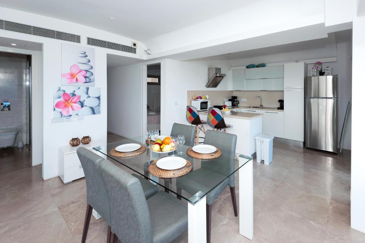 Apartment Marisol - Beachfront Protaras Buitenkant foto